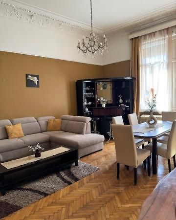 Izabella Home Budapest Luaran gambar