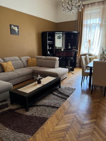 Izabella Home Budapest Luaran gambar