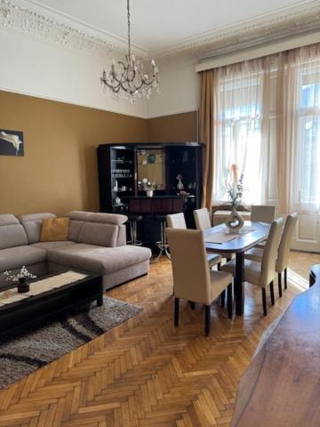 Izabella Home Budapest Luaran gambar