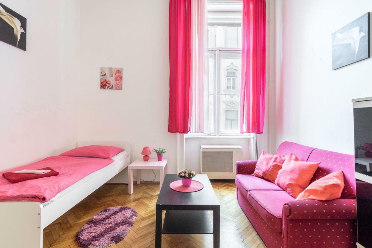 Izabella Home Budapest Luaran gambar
